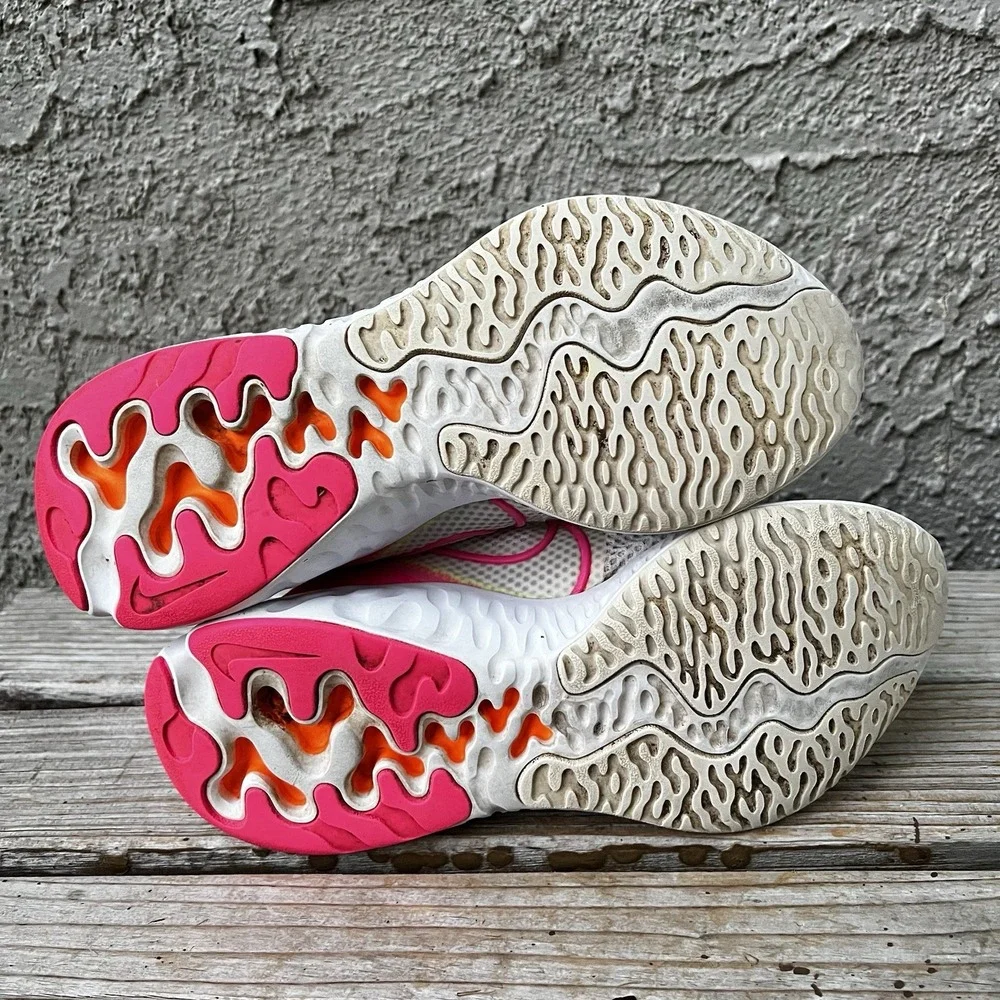 NIKE Shoes Women Size 8 RENEW RUN PINK ORANGE TRIM CK6360-005